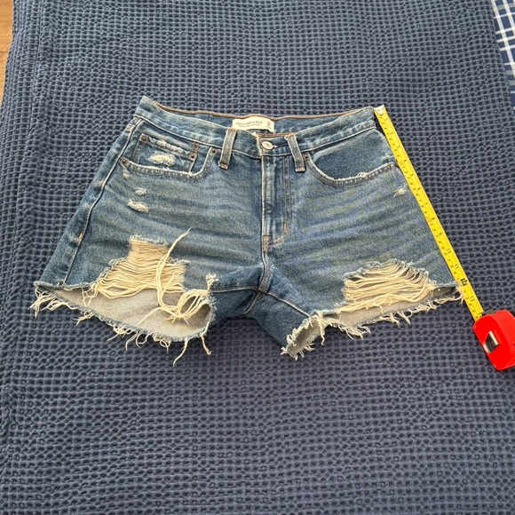 ABERCROMBIE denim shorts - Picture 2 of 3